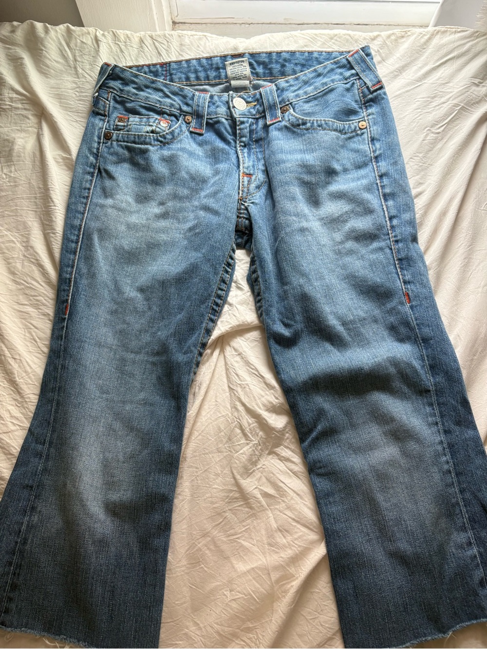 True Religion Cut Capris - Picture 5 of 6